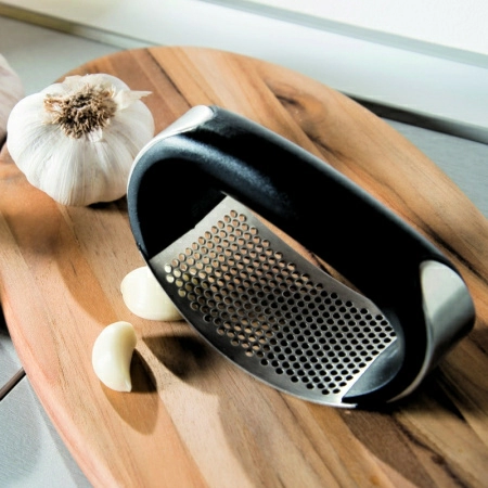 3 Пресс для чеснока Leifheit Proline фото 2